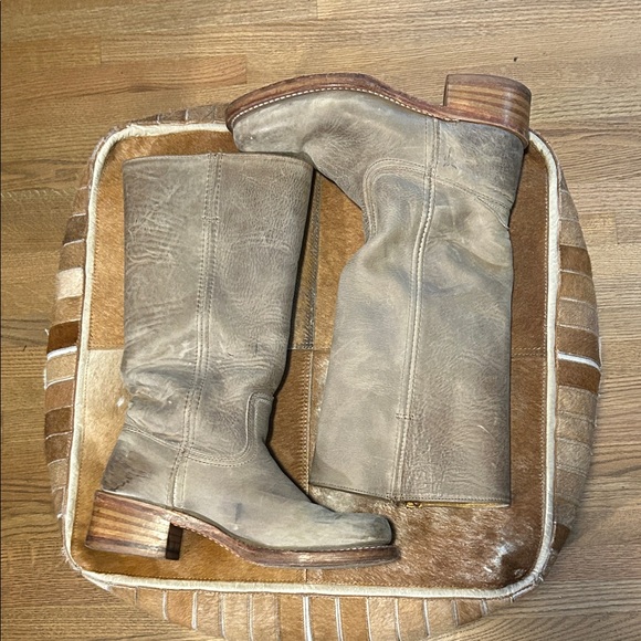 Frye CAMPUS Tall Boot / rare leather & color - Picture 2 of 16